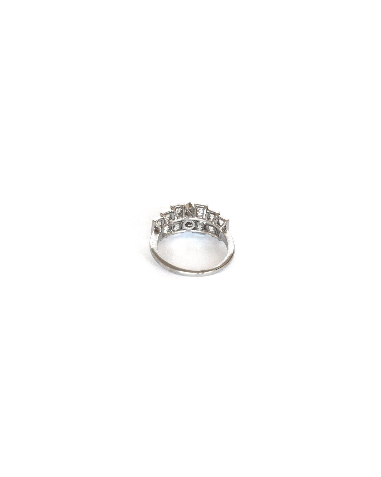 art-deco-platinum-diamond-geometric-ring-sabrina-antique-jewellery
