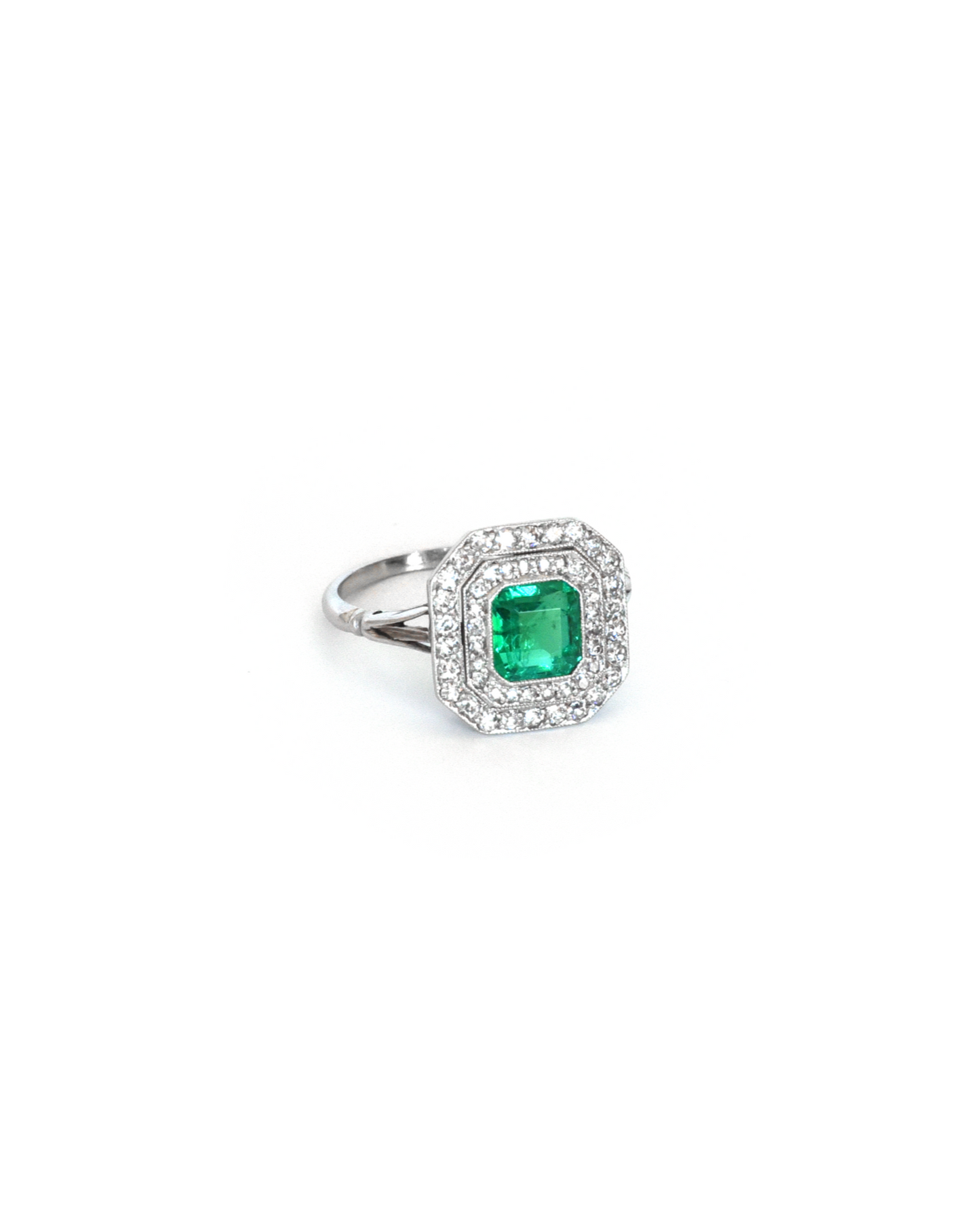 art-deco-platinum-emerald-diamond-ring-sabrina-antique-jewellery-1