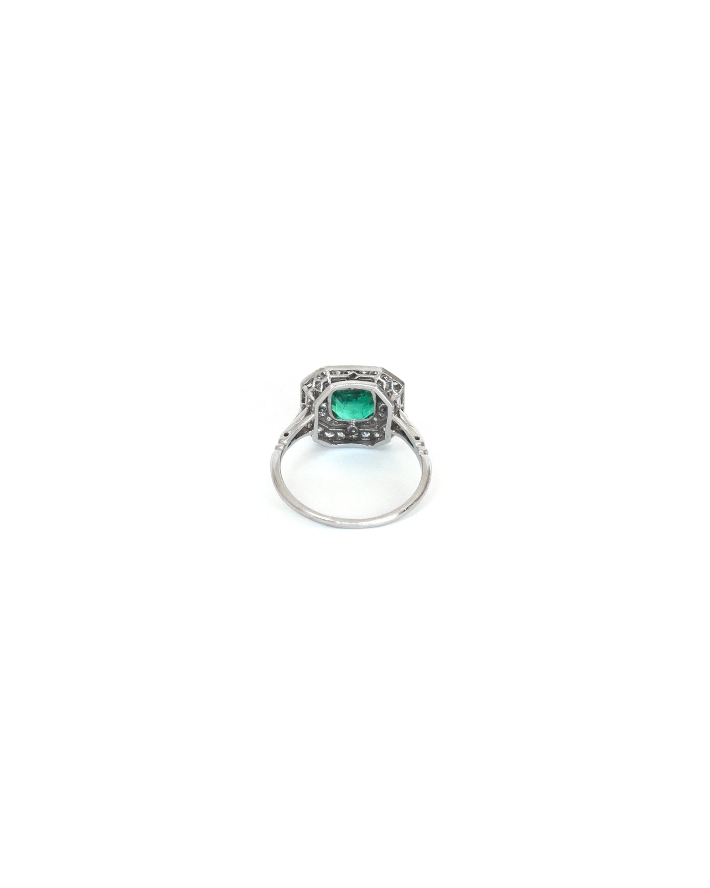 art-deco-platinum-emerald-diamond-ring-sabrina-antique-jewellery