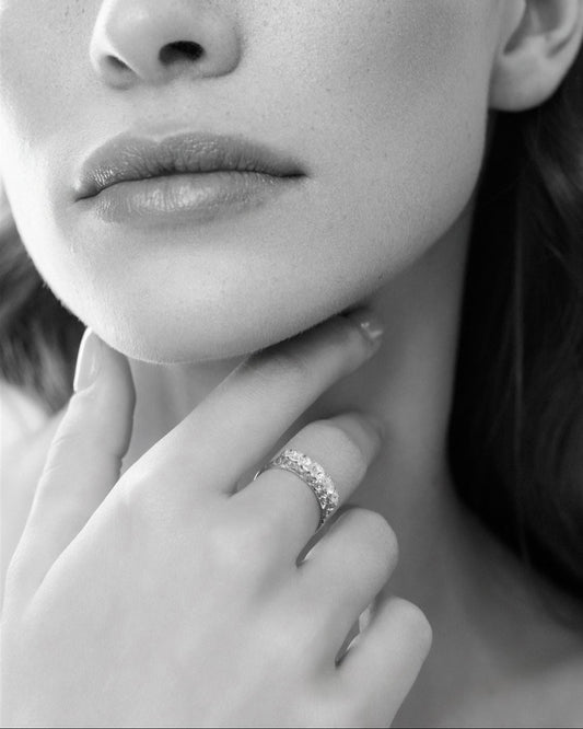 carved-hoop-ring-black-and-white-portrait-sabrina-antique-jewellery