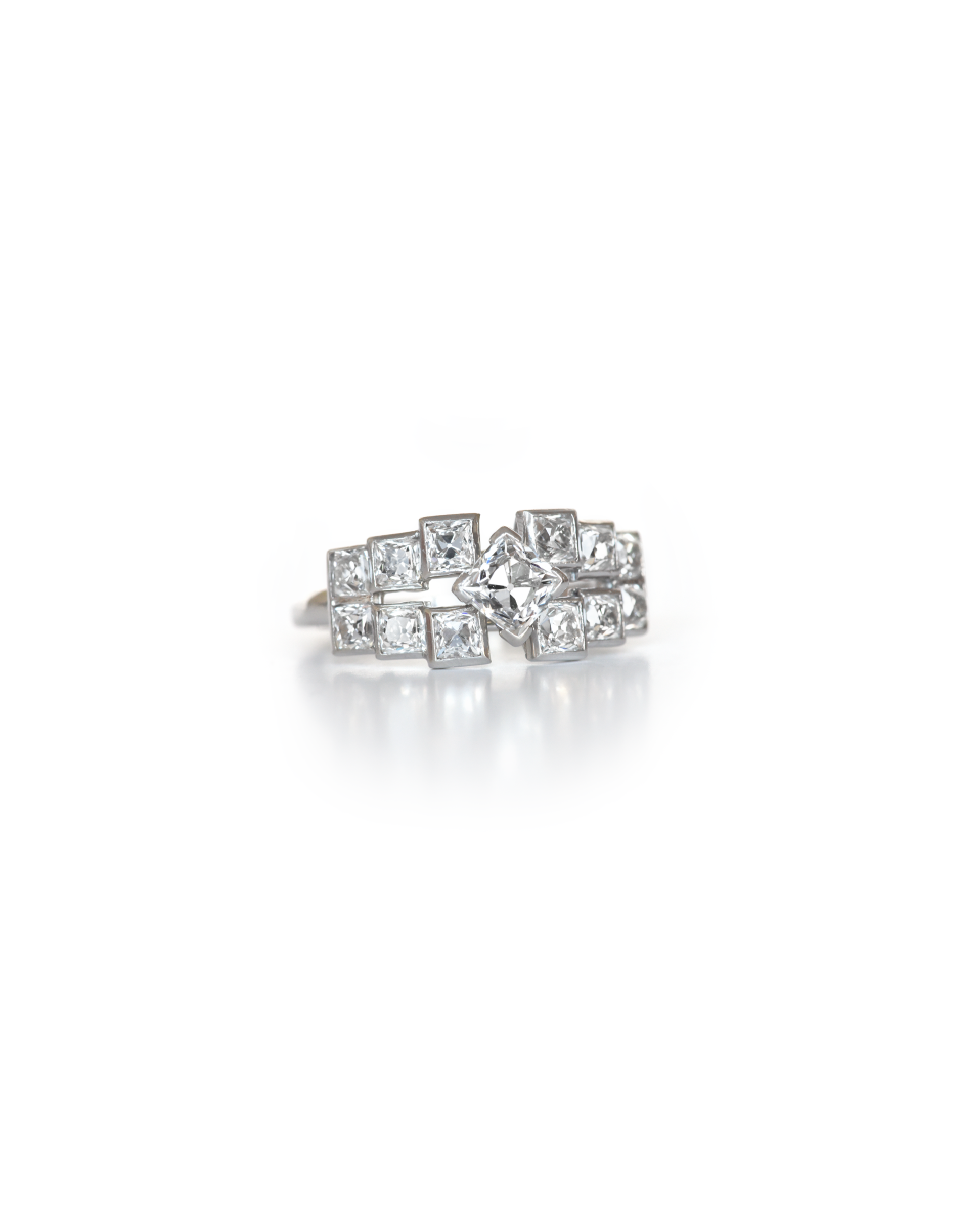 art-deco-platinum-diamond-geometric-ring-sabrina-antique-jewellery