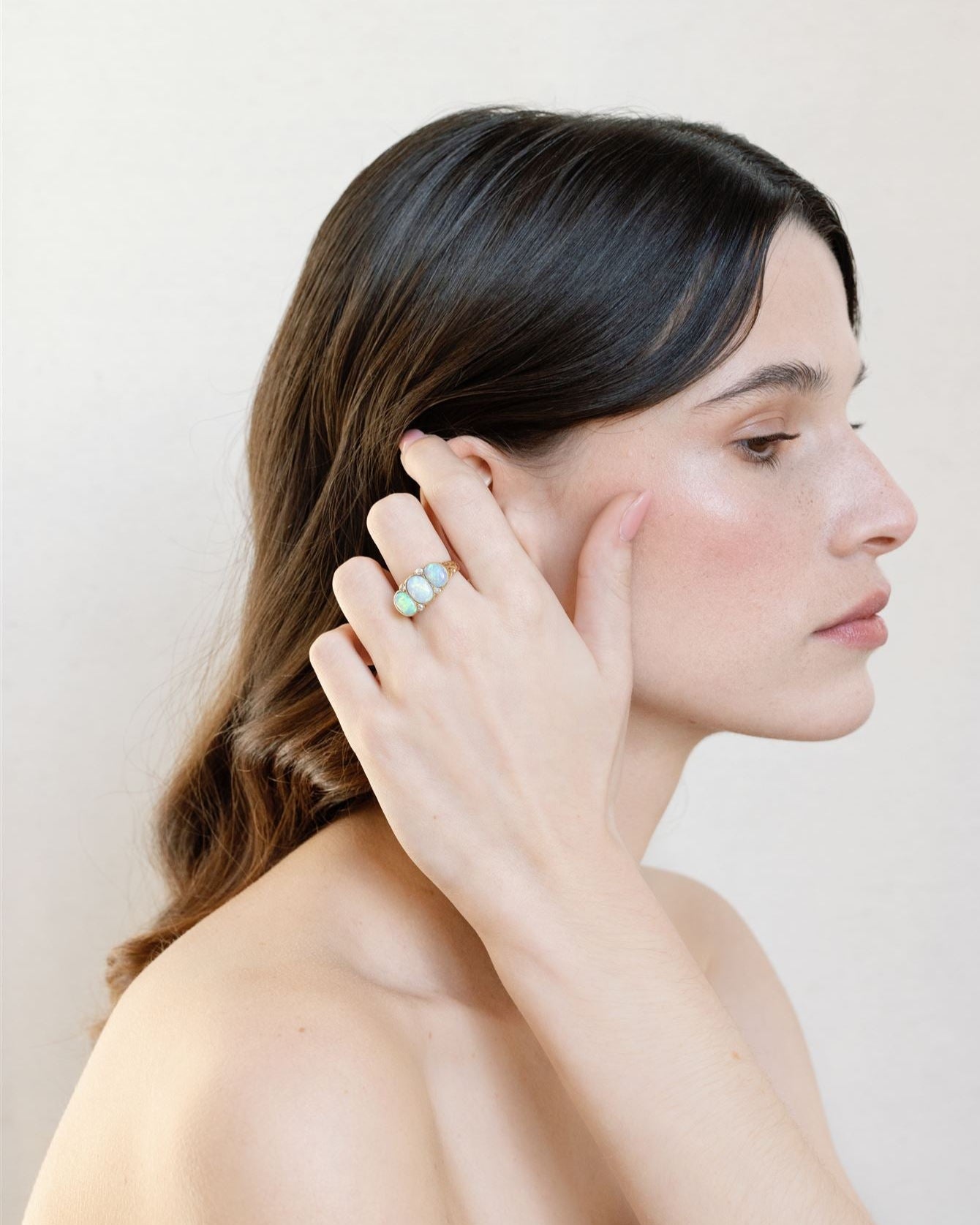 opal-three-stone-portrait-sabrina-antique-jewellery_2